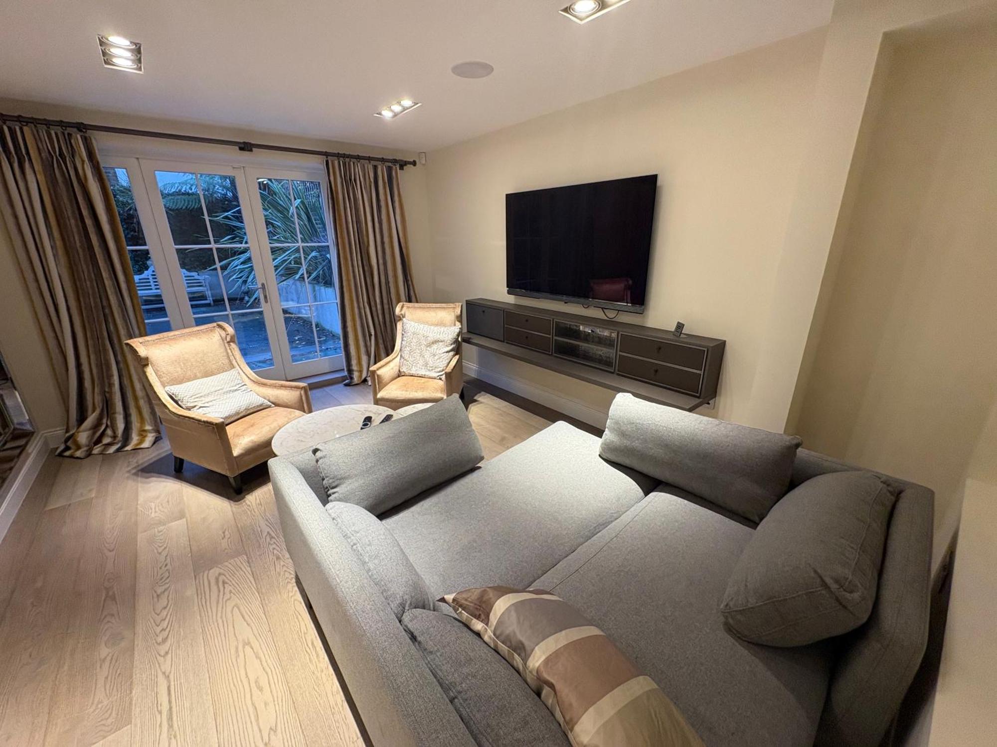Luxury 4 Bedrooms 5 Baths 2 Receptions Family House With Garden Chelsea London Exterior photo